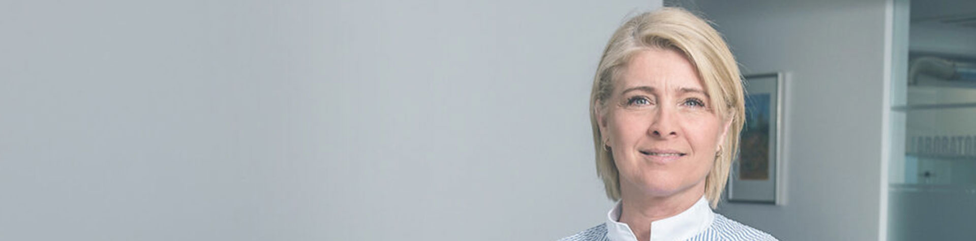 Tandprotetikeren Birgitte Bergerling fejrer 25 års jubilæum.
